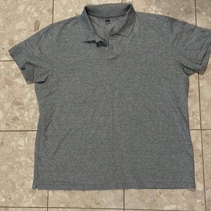 Men’s UNIQLO polo size XXL in new condition